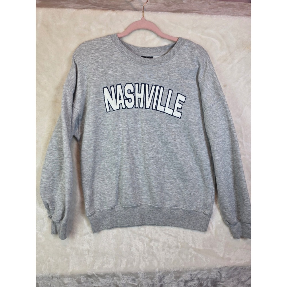 Oak & Trellis Nashville Graphic Sweatshirt Womens Medium Gray Fleece‎ Pullover